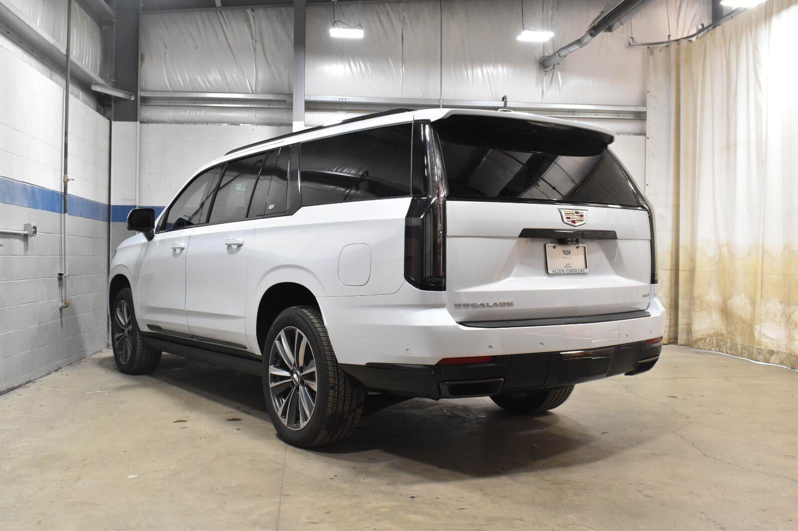 2026 Cadillac Escalade ESV Sport