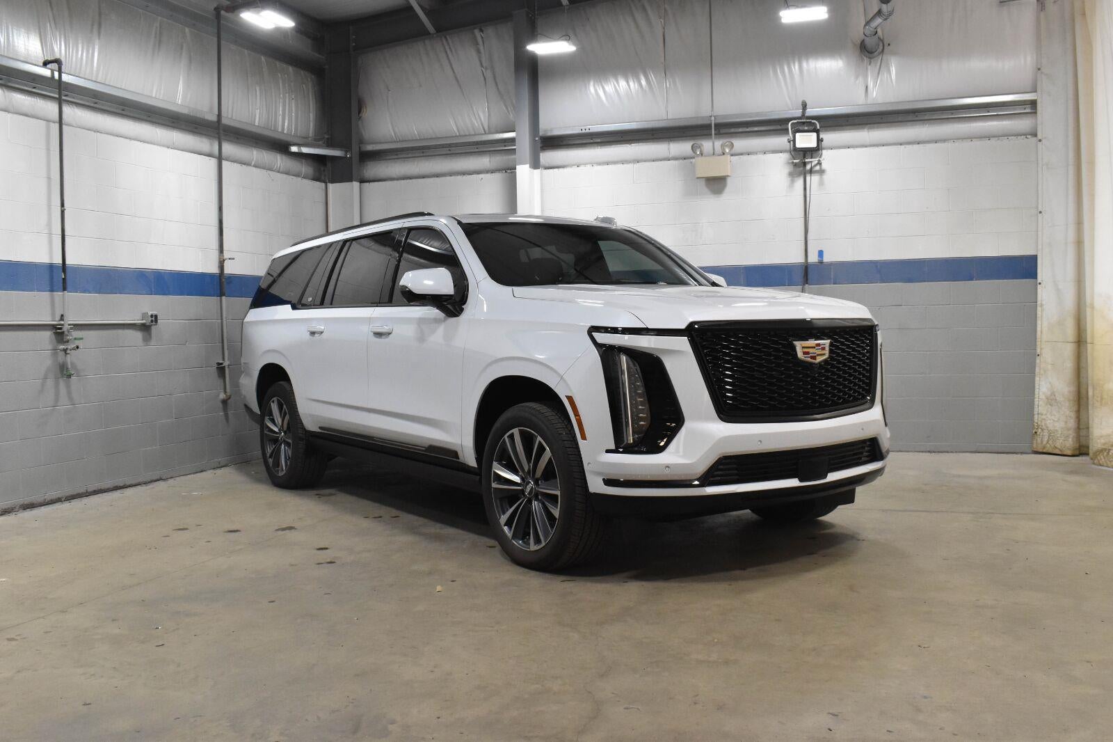 2026 Cadillac Escalade ESV Sport