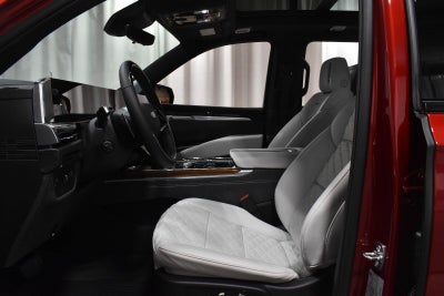 2026 Cadillac Escalade ESV Platinum Sport