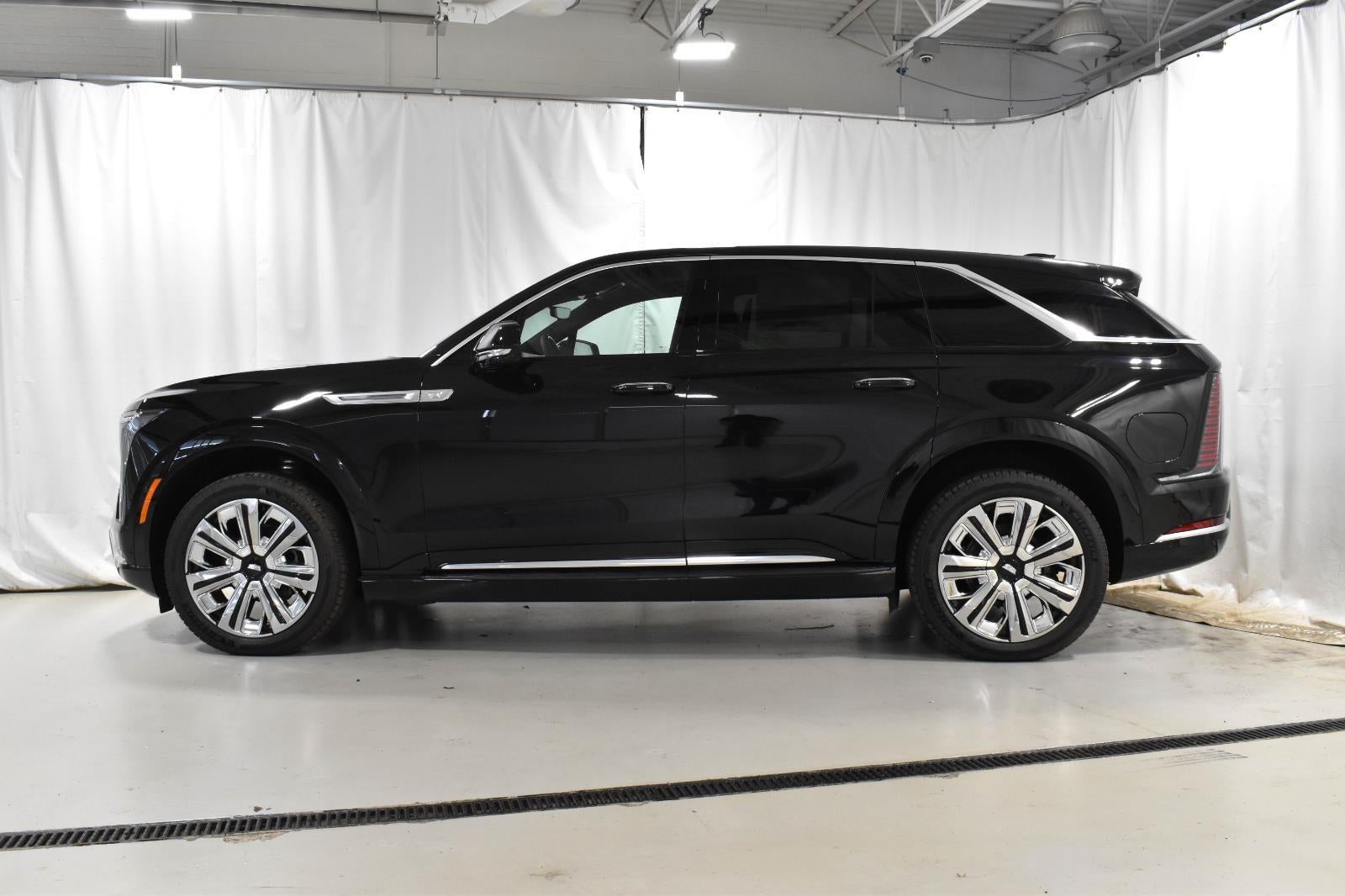 2025 Cadillac ESCALADE IQ Luxury 1