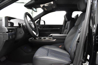 2025 Cadillac ESCALADE IQ Luxury 1