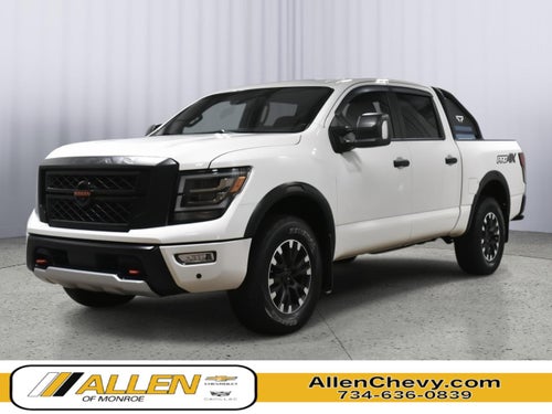 2021 Nissan TITAN Crew Cab PRO-4X 4x4