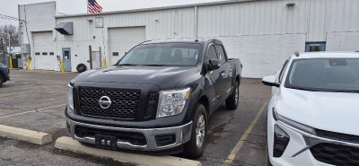 2019 Nissan TITAN SV