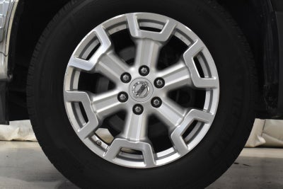 2017 Nissan Titan XD SL