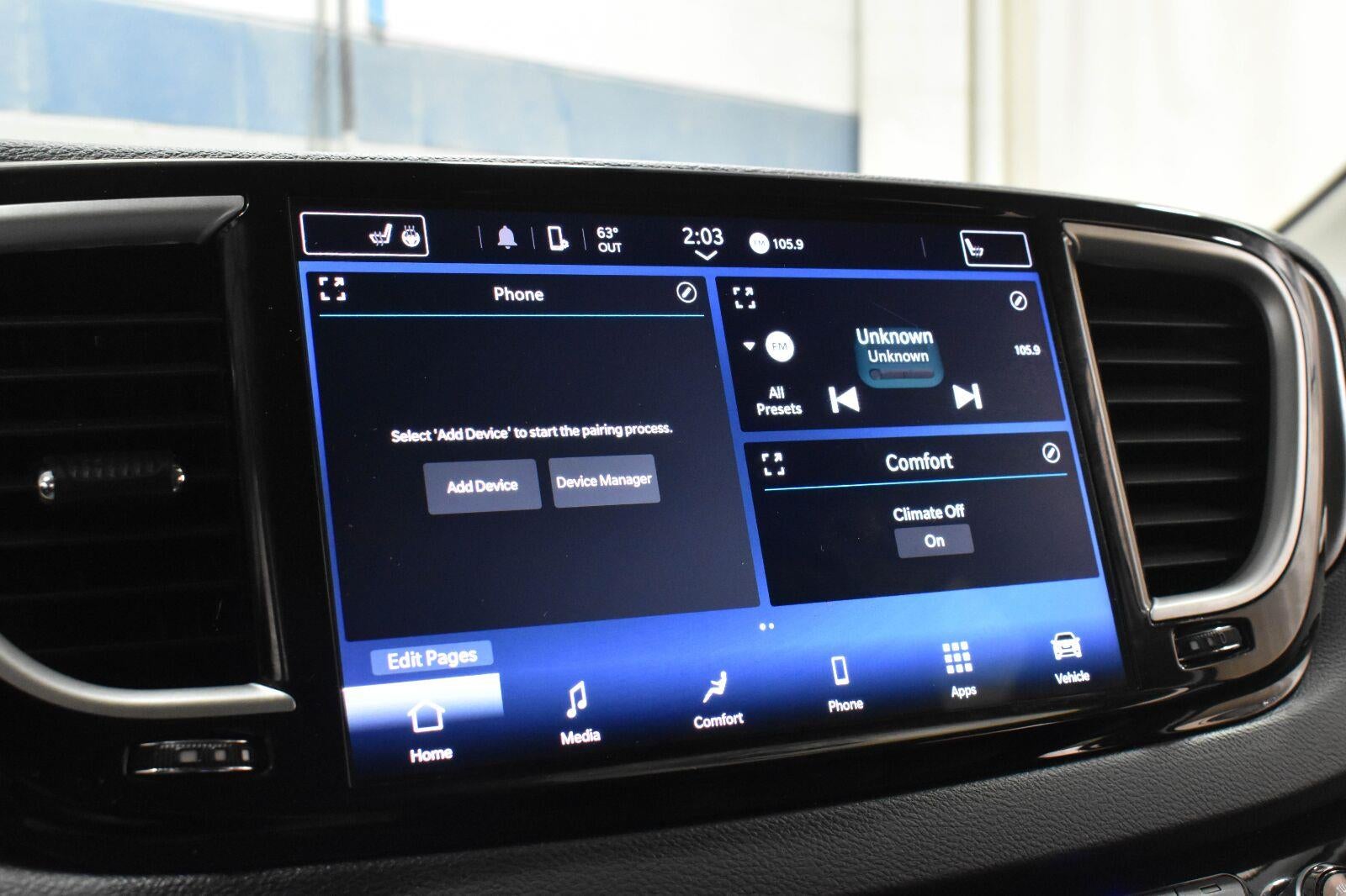 2023 Chrysler Pacifica Touring L
