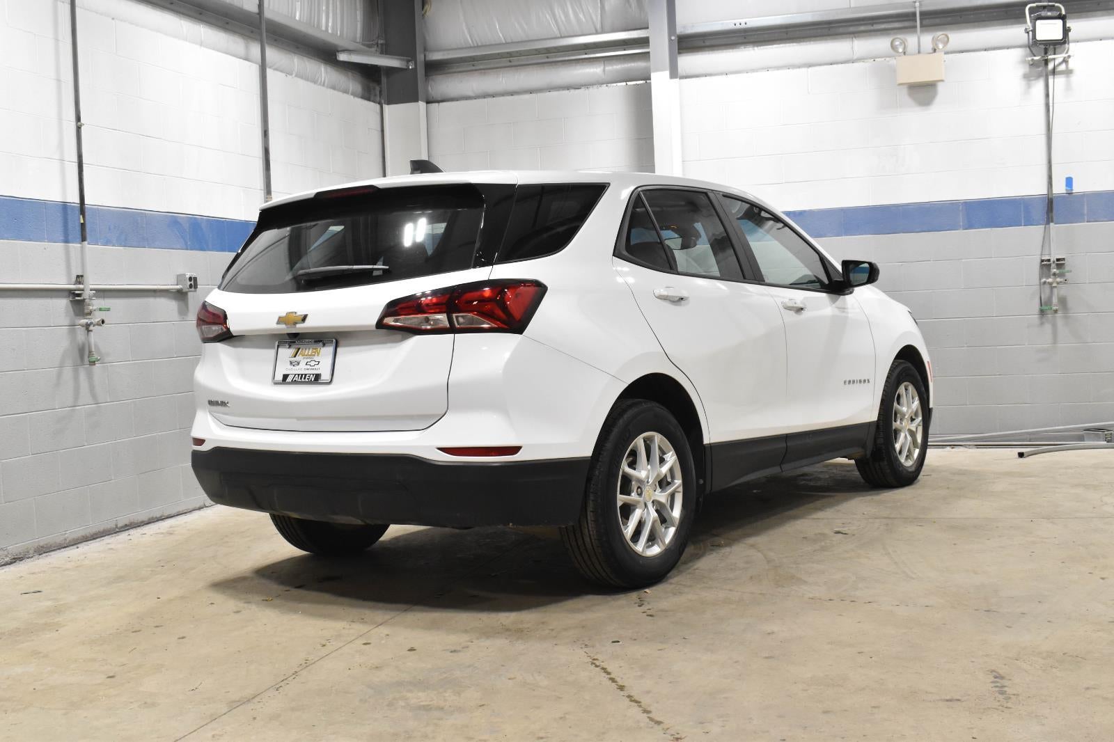 2022 Chevrolet Equinox LS