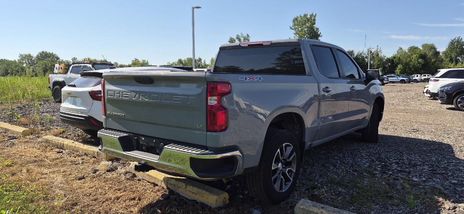 2024 Chevrolet Silverado 1500 LT (2FL)