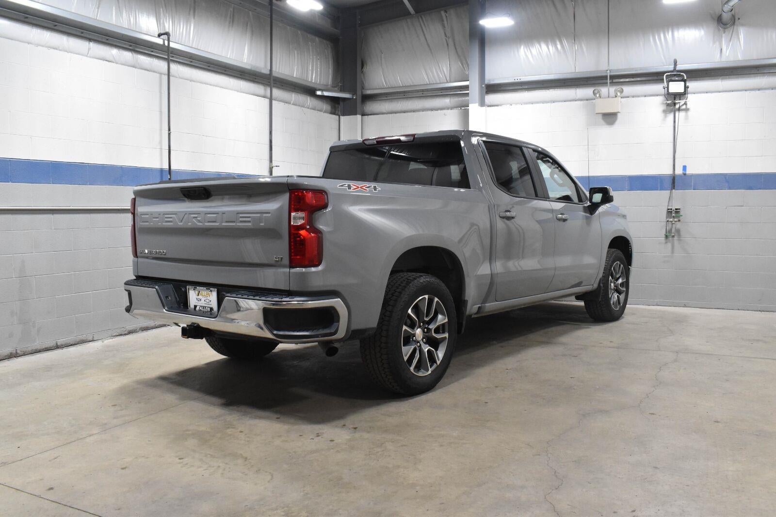 2024 Chevrolet Silverado 1500 LT (2FL)
