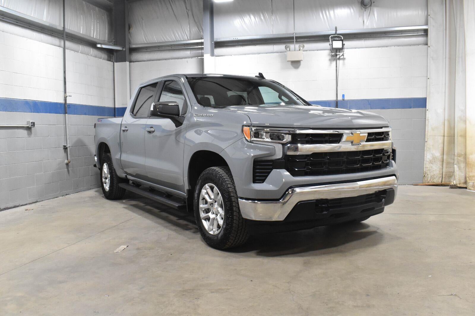 2024 Chevrolet Silverado 1500 LT (2FL)