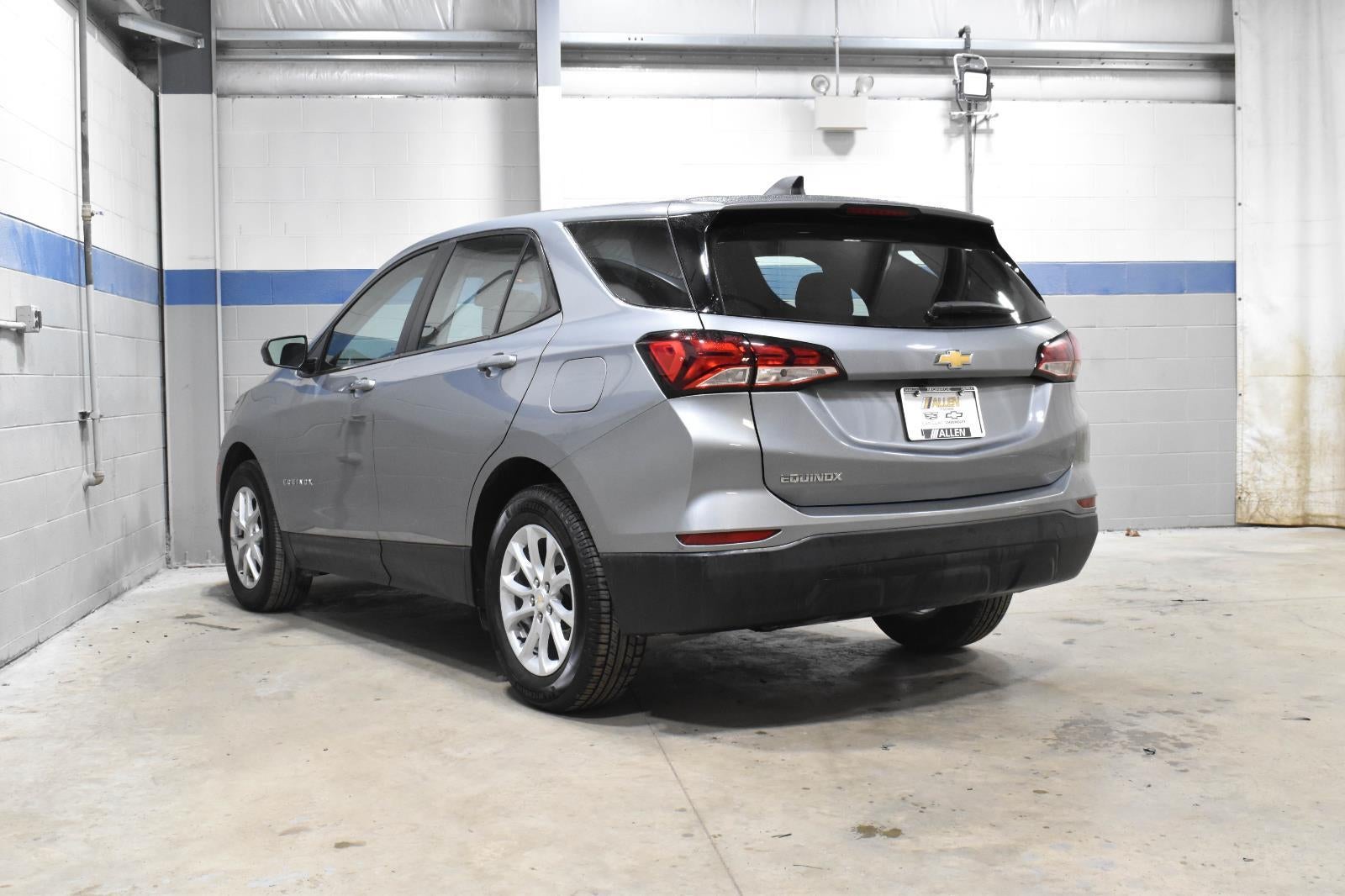 2023 Chevrolet Equinox LS