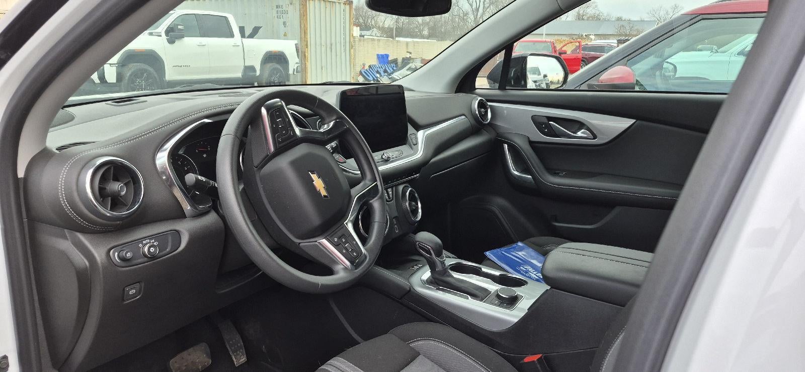 2024 Chevrolet Blazer 2LT