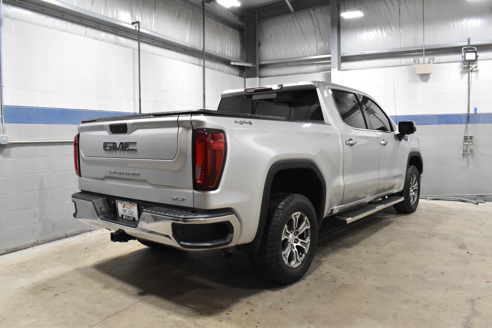 2021 GMC Sierra 1500 SLT