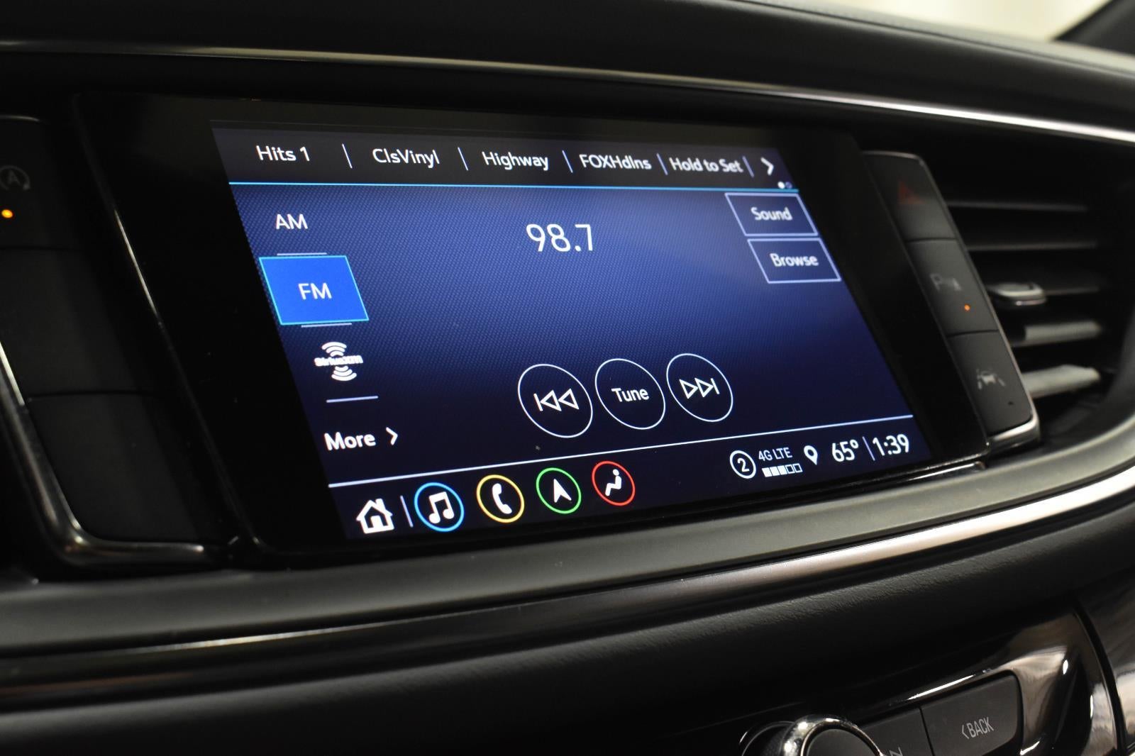 2024 Buick Enclave Essence
