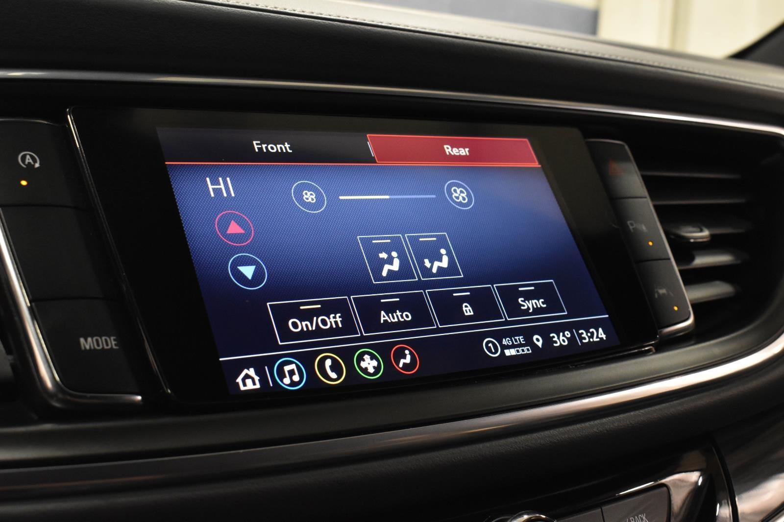 2024 Buick Enclave Essence