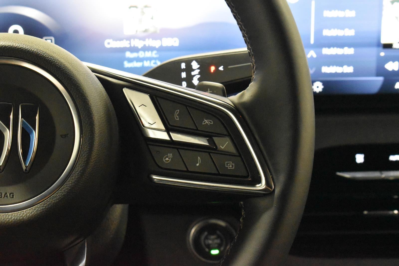 2025 Buick Enclave Sport Touring