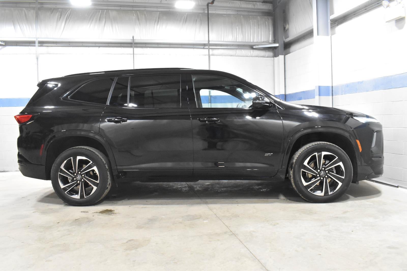 2025 Buick Enclave Sport Touring