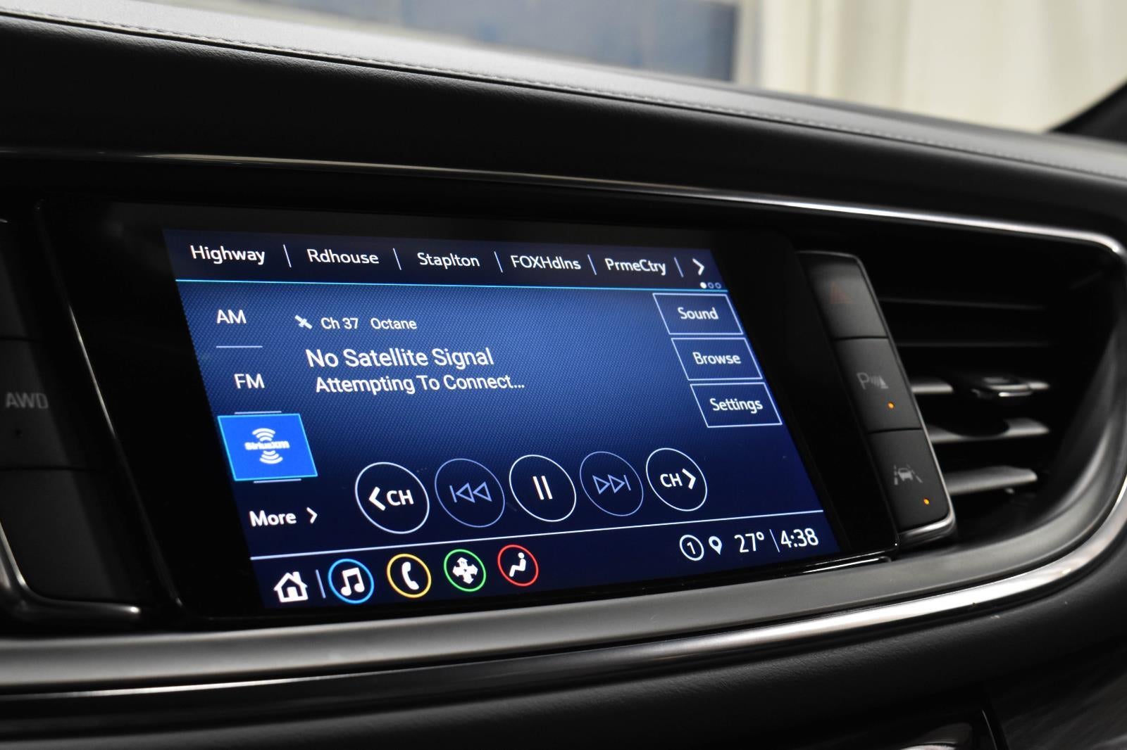 2022 Buick Enclave Essence