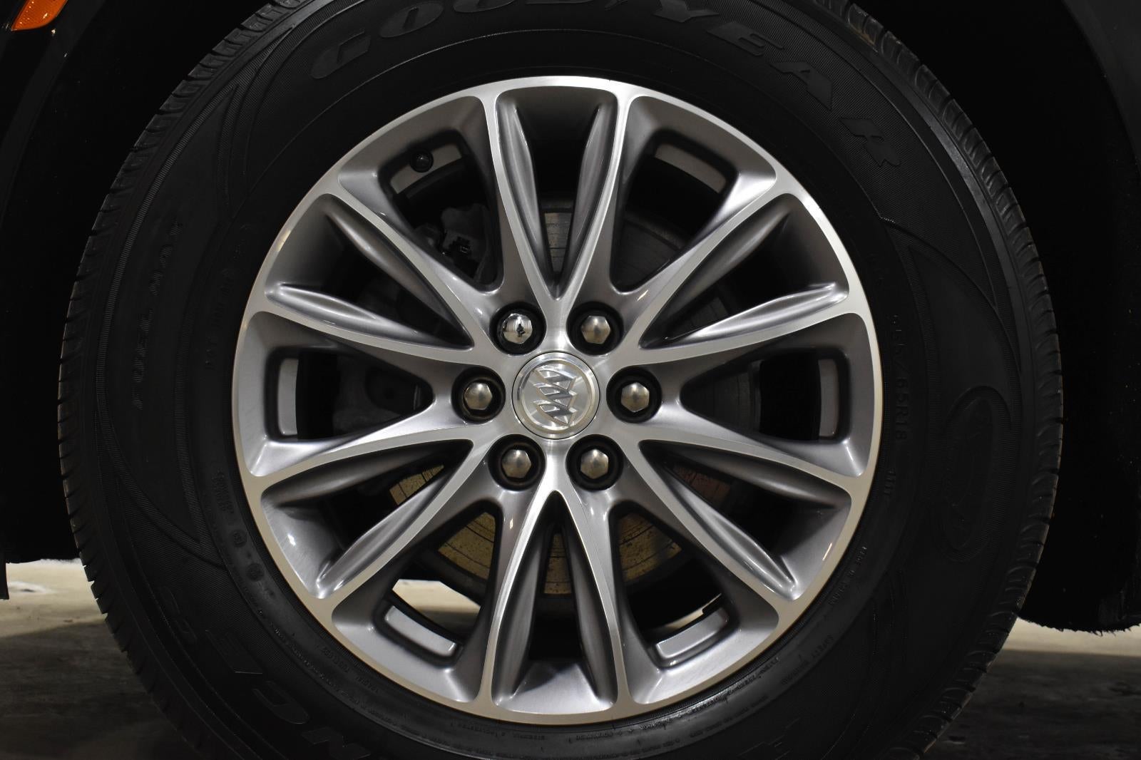 2022 Buick Enclave Essence