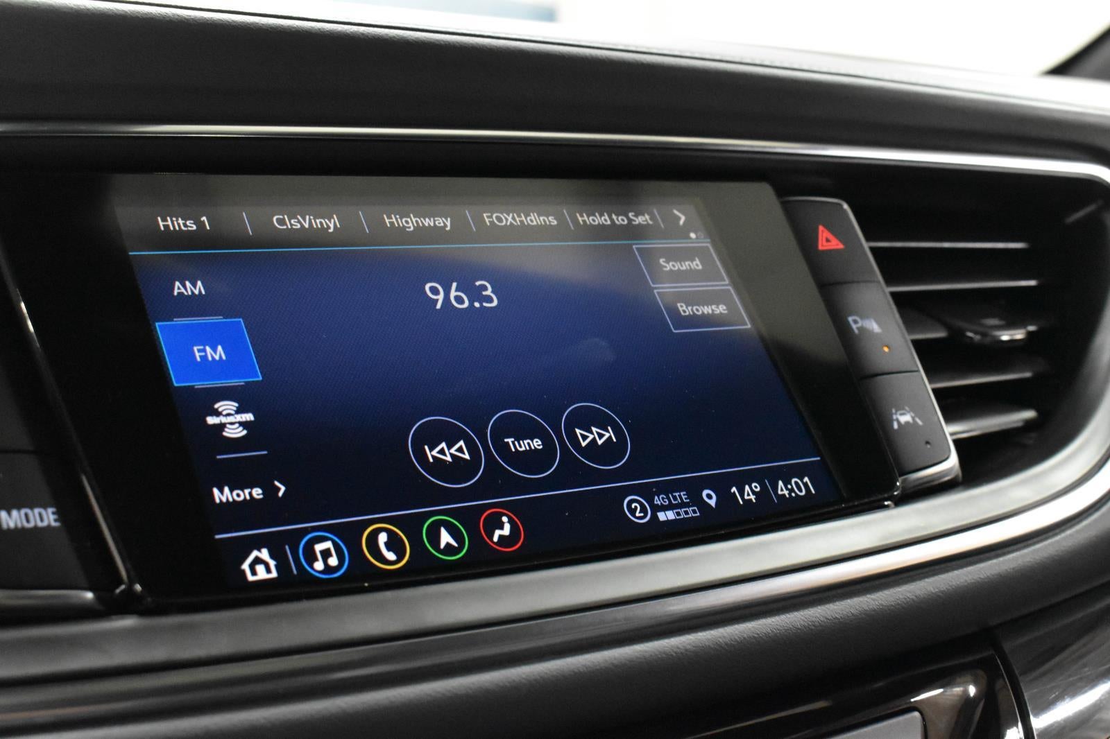 2023 Buick Enclave Essence