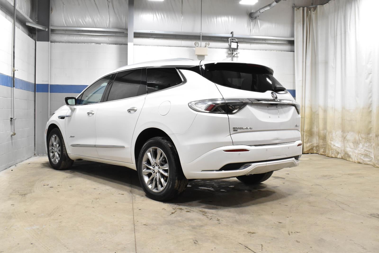 2022 Buick Enclave Avenir