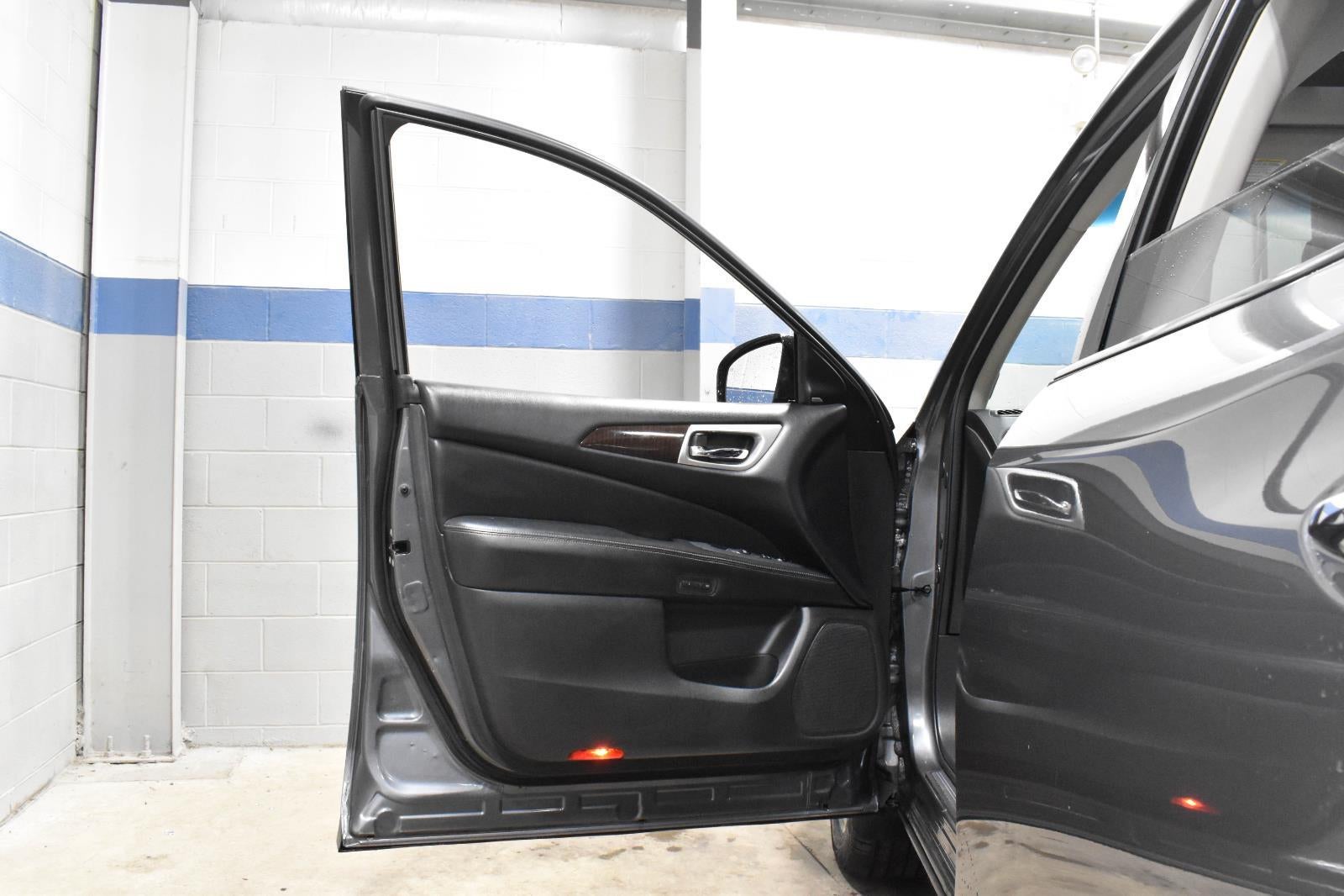 2015 Nissan Pathfinder Platinum