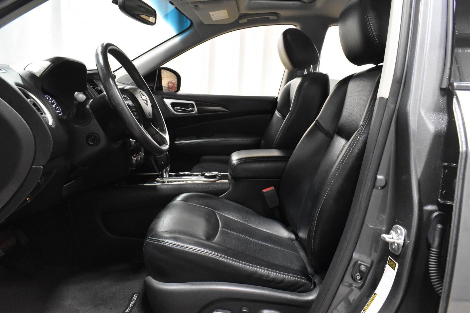 2015 Nissan Pathfinder Platinum
