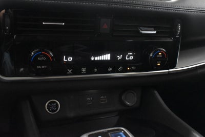 2022 Nissan Rogue SV Intelligent AWD