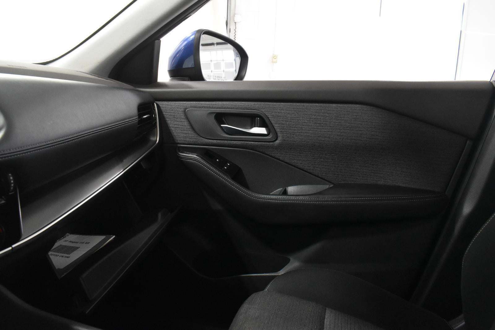 2022 Nissan Rogue SV Intelligent AWD