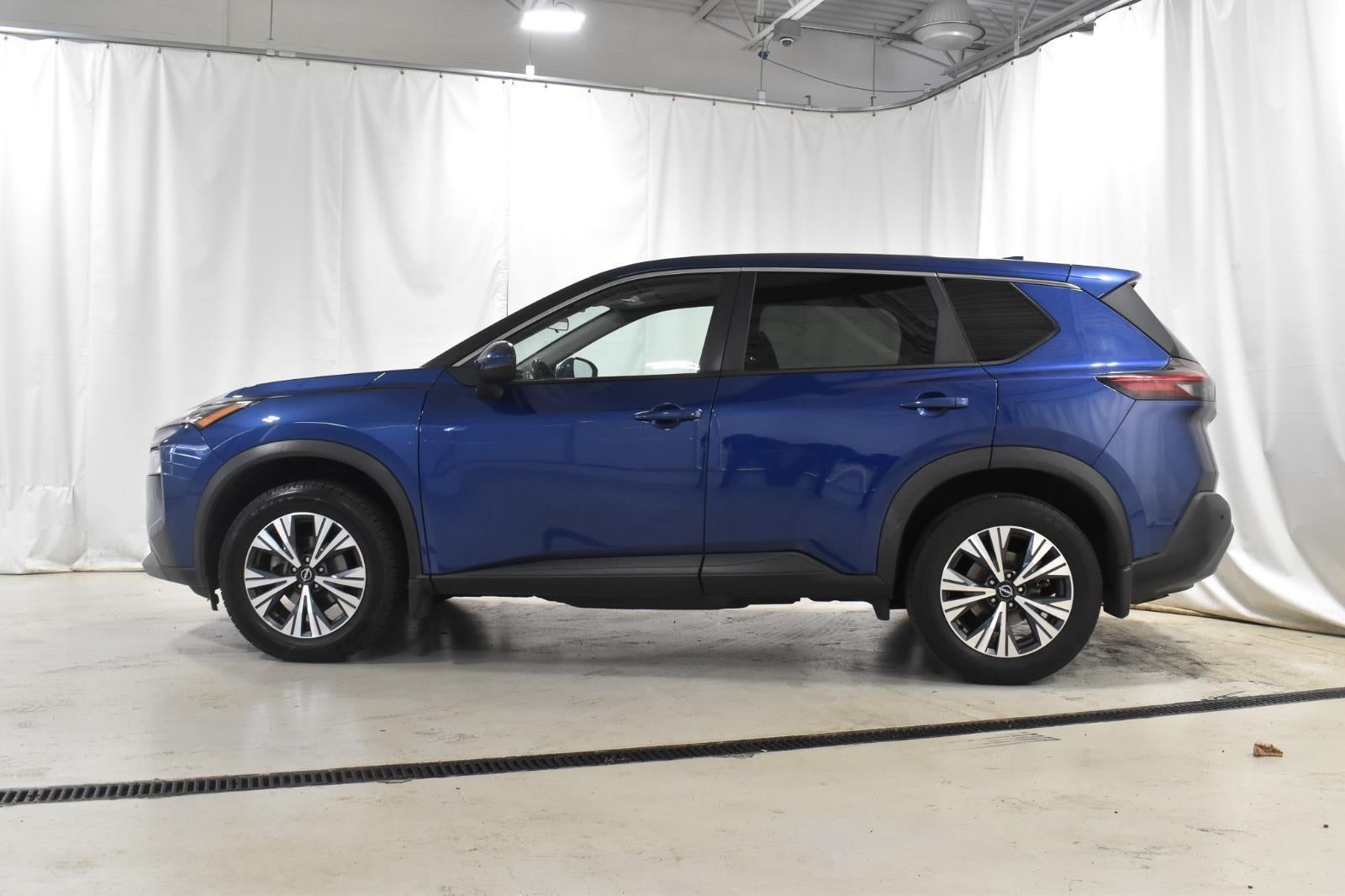 2022 Nissan Rogue SV Intelligent AWD