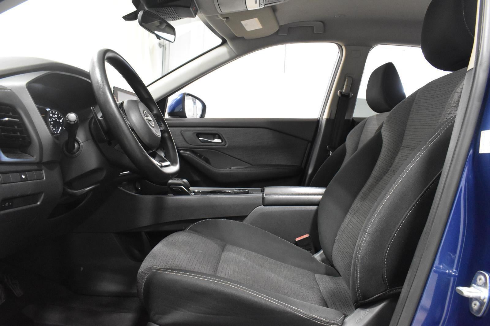 2022 Nissan Rogue SV Intelligent AWD