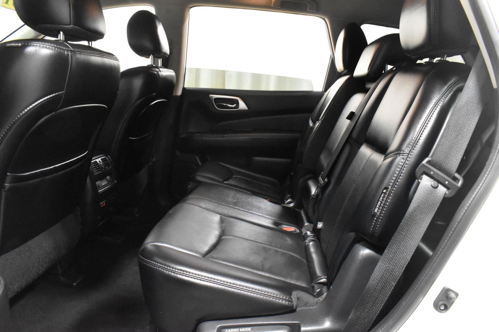 2019 Nissan Pathfinder SL