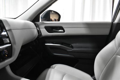 2022 Nissan Pathfinder SL 4WD