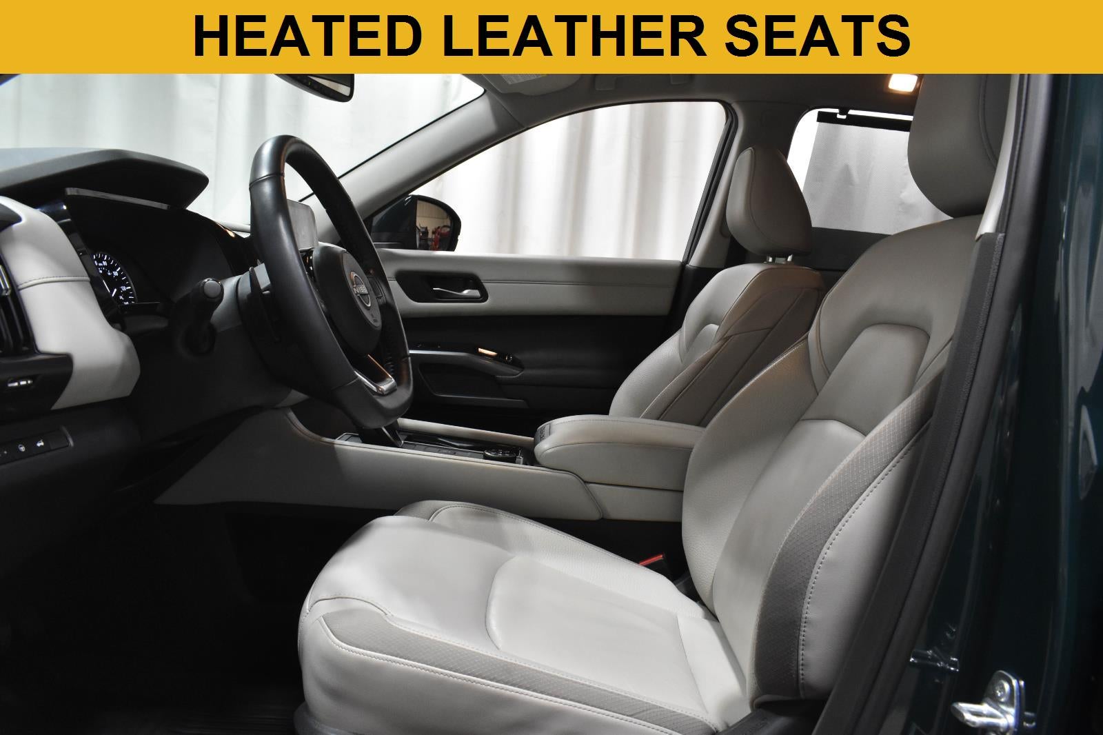 2022 Nissan Pathfinder SL 4WD