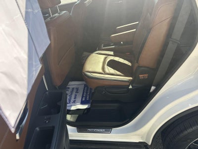2023 Nissan Pathfinder Platinum 4WD