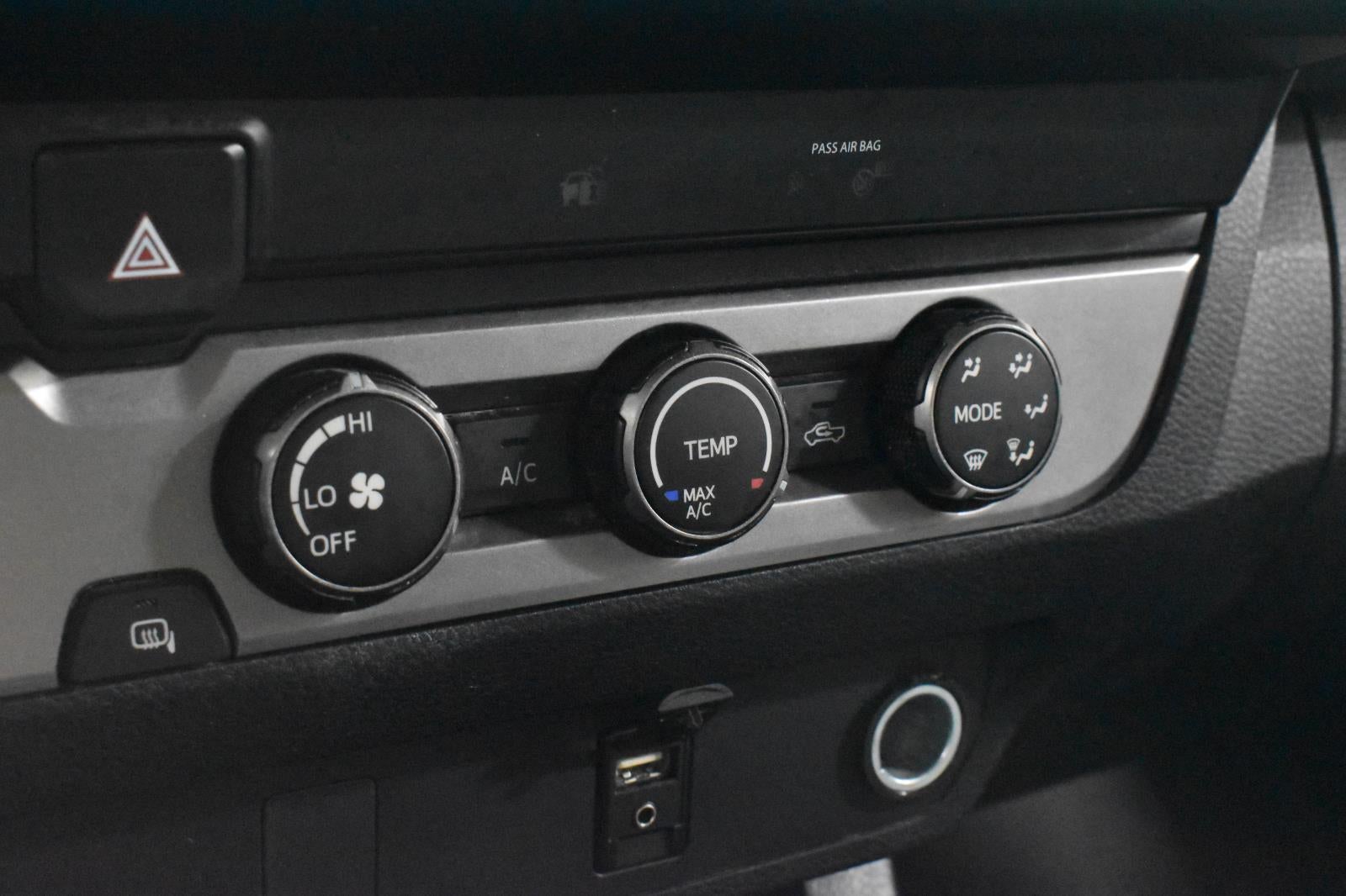 2019 Toyota Tacoma SR