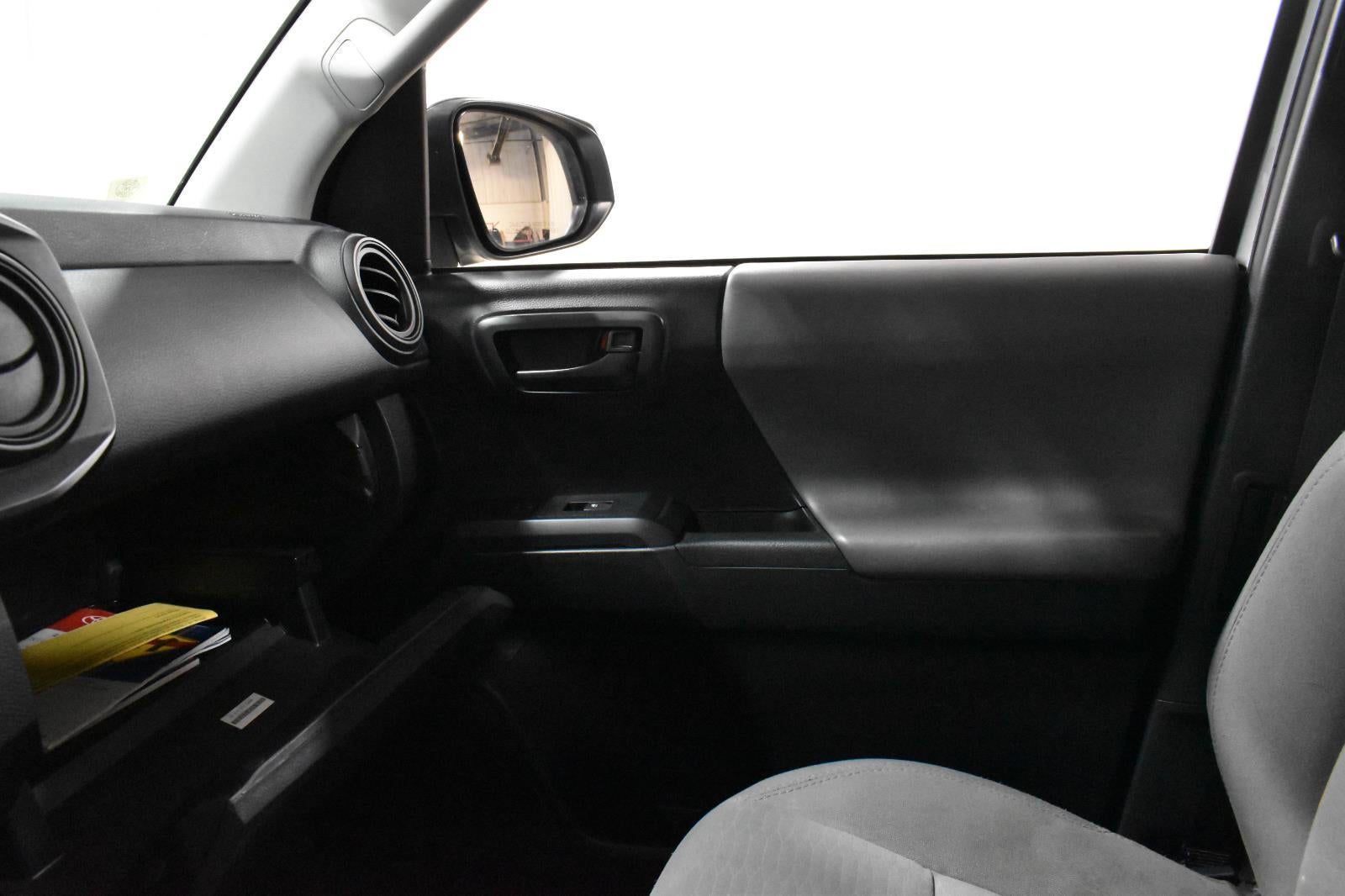 2019 Toyota Tacoma SR