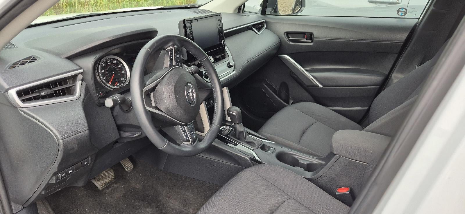 2022 Toyota Corolla Cross LE