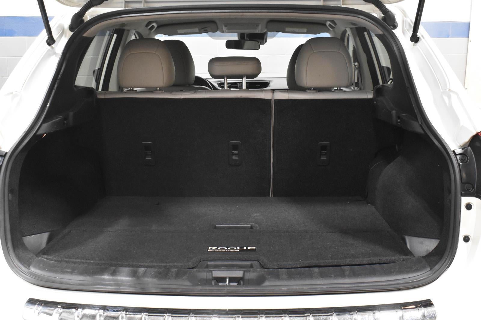 2020 Nissan Rogue Sport SV FWD Xtronic CVT