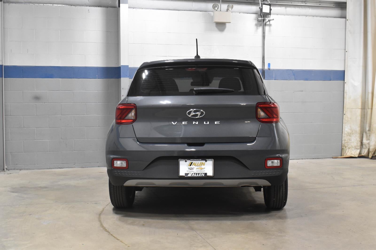 2024 Hyundai Venue SE