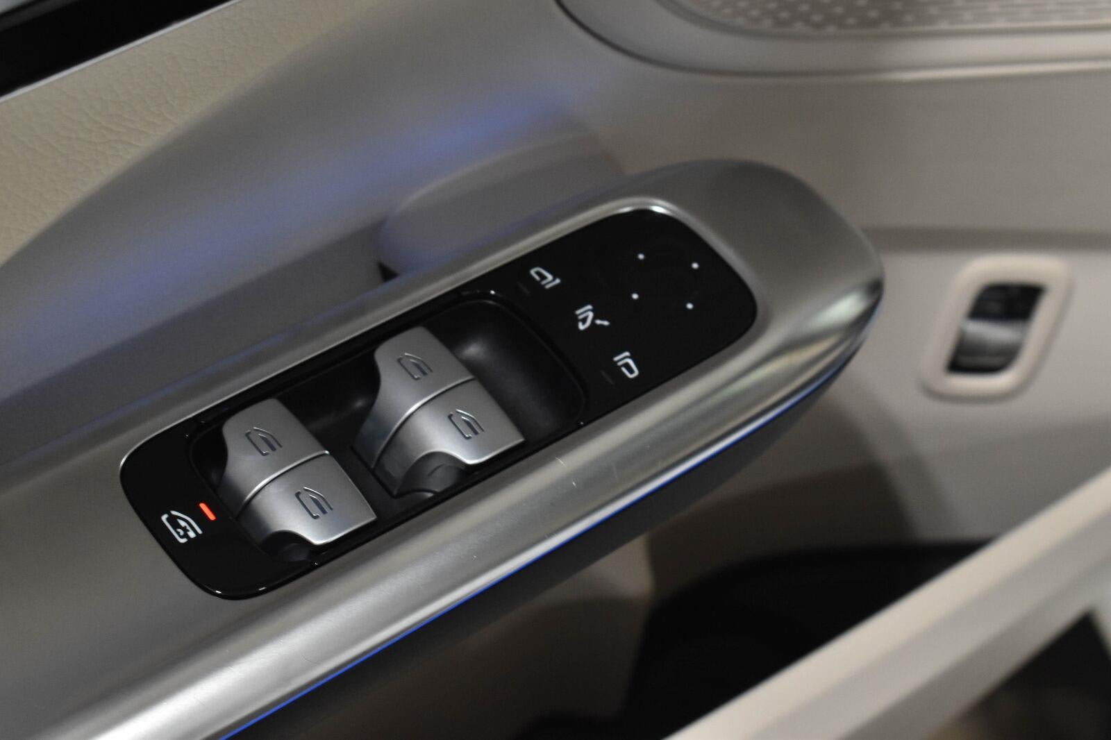 2023 Mercedes-Benz C 300 4MATIC® Sedan