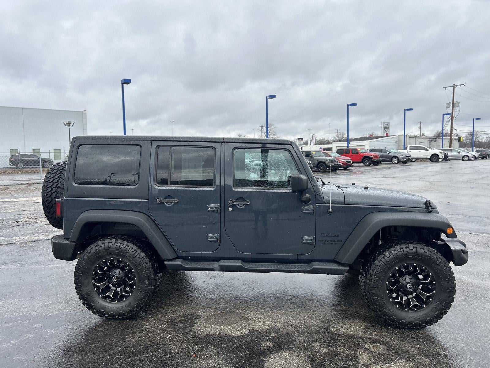 2016 Jeep Wrangler Unlimited Sport