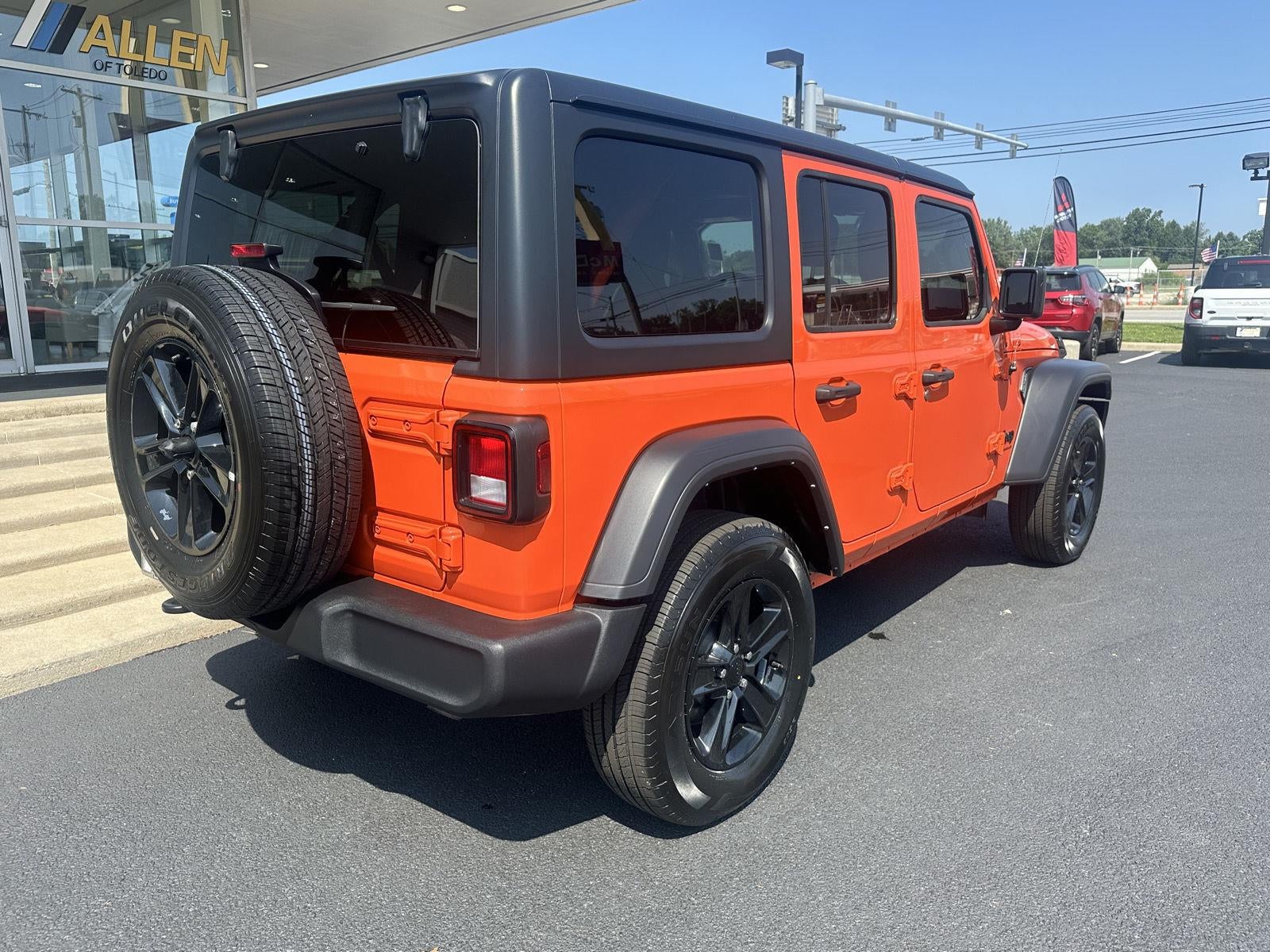2023 Jeep Wrangler Sport Altitude