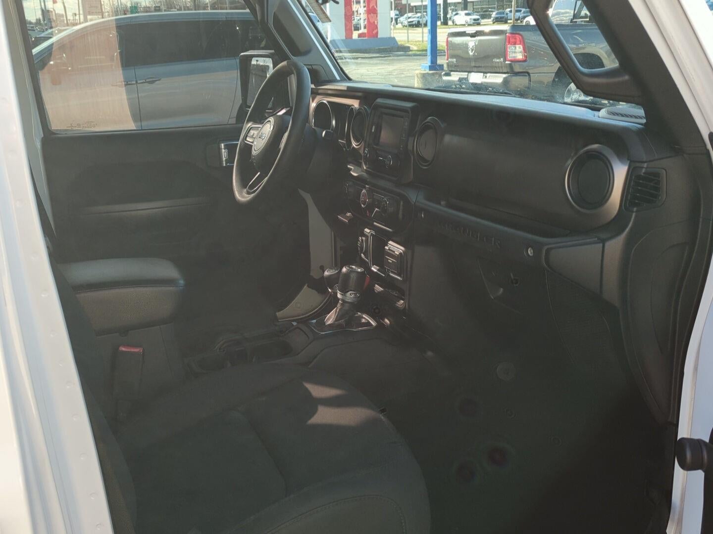 2019 Jeep WRANGLER UNLIMITED SPORT 4X4