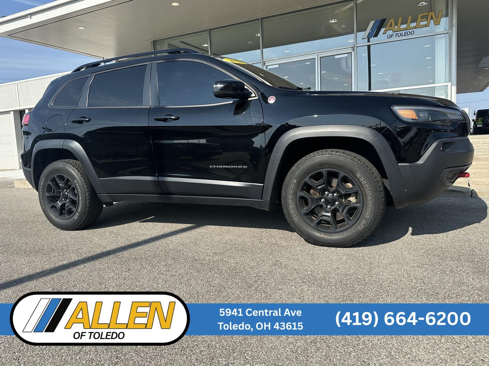 2022 Jeep Cherokee Trailhawk