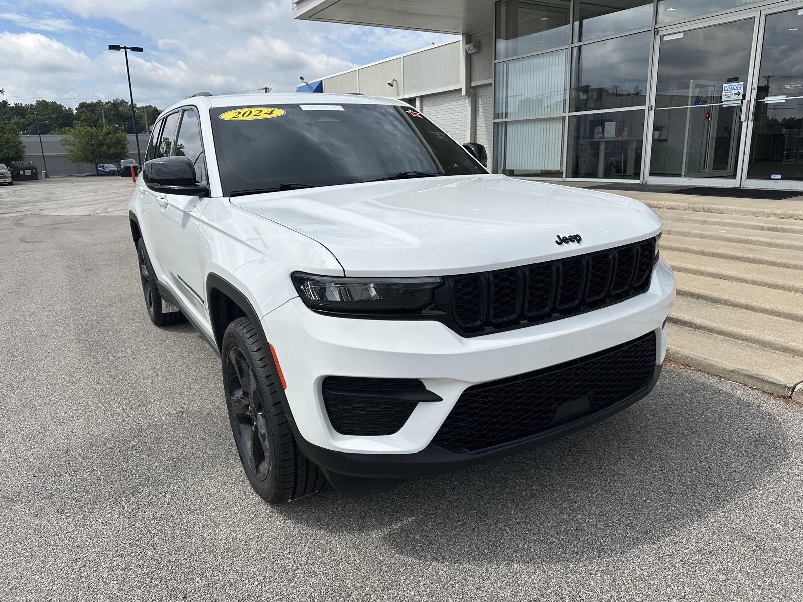 2024 Jeep Grand Cherokee Altitude