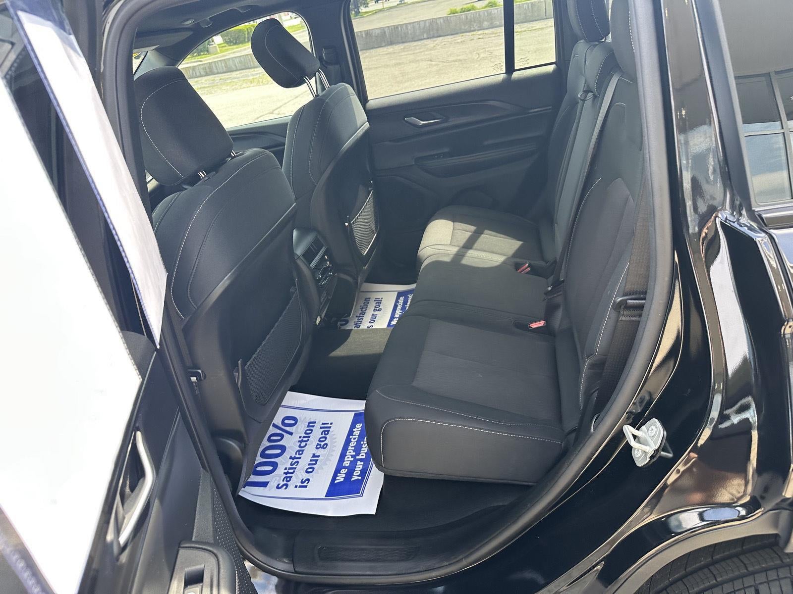 2024 Jeep Grand Cherokee Laredo X