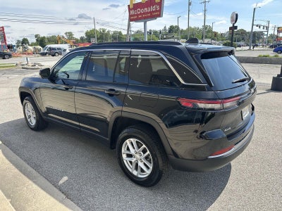 2024 Jeep Grand Cherokee Laredo X