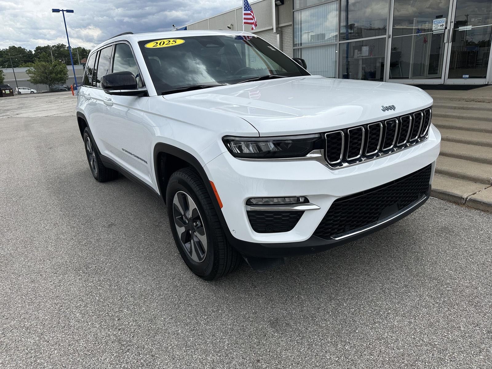 2025 Jeep Grand Cherokee 4xe 4X4