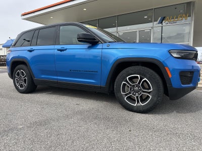 2022 Jeep Grand Cherokee 4xe Trailhawk