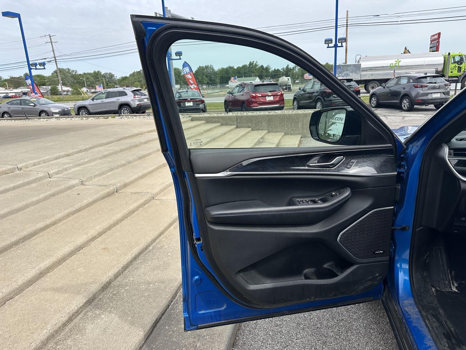 2022 Jeep Grand Cherokee 4xe Trailhawk